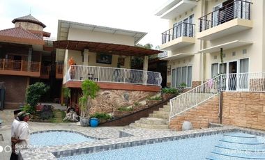 jual murah  villa 3 lantai Trawas  hunian sejuk & asri