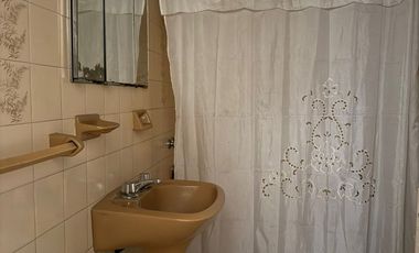 Casa a reciclar Suipacha 511 - Oportunidad!