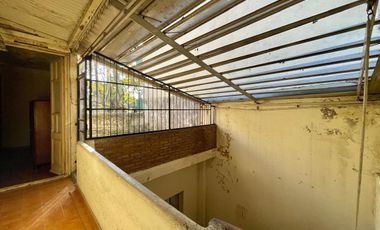 Casa a reciclar Suipacha 511 - Oportunidad!