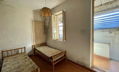 Casa a reciclar Suipacha 511 - Oportunidad!