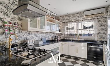 INCREIBLE CASA EN SAAVEDRA 7 AMB - 500 M2 CON JARDIN Y PILETA