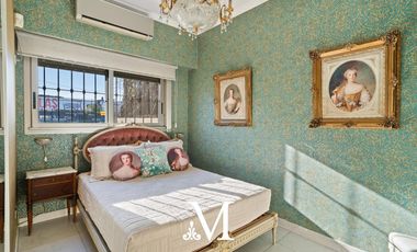 INCREIBLE CASA EN SAAVEDRA 7 AMB - 500 M2 CON JARDIN Y PILETA