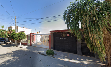 Casa en venta en la Colonia Filadelfia, Gómez Palacio, Durango. LR