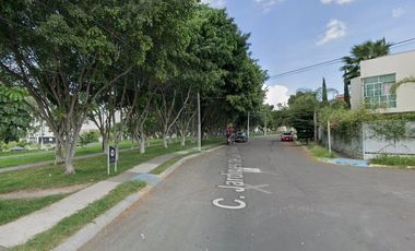 JVV- ¡PUEDE SER TUYA! CASA EN JARDINES DEL VERGEL, ZAPOPAN, JAL.