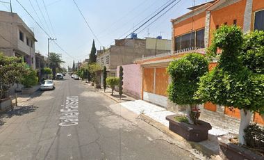 JVV- REMATE DE CASA EN AURORA, NEZAHUALCOYOTL, EDO. DE MEX.