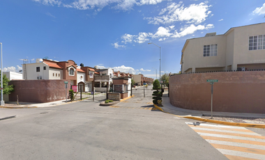 Casa en venta en el Residencial Romance, Chihuahua. LR