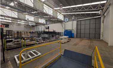 Bodega Industrial en Renta en Tlalnepantla, 2,751 m2.