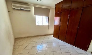 RENTA CASA / COUNTRY ALAMOS / CULIACAN