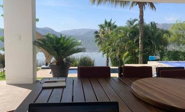 VENTA CASA EN COPROPIEDAD EN LA LAGUNA SANTA MARIA DEL ORO