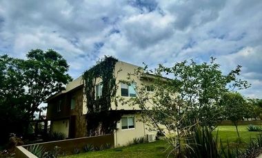 Casa en Venta Fracc Santa Sofía Country Club (AMUEBLADA)