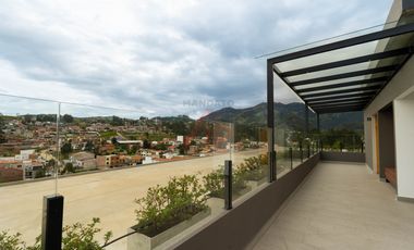 HERMOSO Y MODERNO DEPARTAMENTO EN VENTA PRIMERO DE MAYO CUENCA