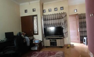 JUAL MURAH RUMAH KOMPLEK ELITE DEKAT ALUN-ALUN CIMAHI