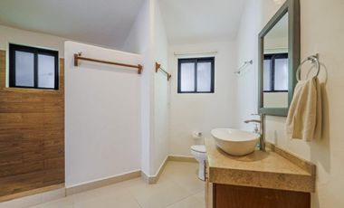 Pez Volador, Zona Hotelera Cancún, Casa Amueblada en Venta, Coldwell Banker