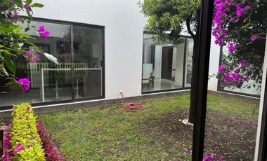 Casa en  Venta en Club de Golf San Carlos Metepec