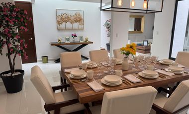 Casa en  Venta en Club de Golf San Carlos Metepec