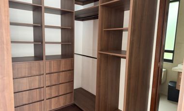 Casa en  Venta en Club de Golf San Carlos Metepec