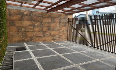 Casa en  Venta en Club de Golf San Carlos Metepec