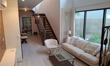 CASA EN VENTA O ALQUILER NATIVA PANAM PACFICO