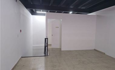 ALQUILER DE LOCAL EN CALIDONIA CERCA DE LA BASILICA DON BOSCO JP