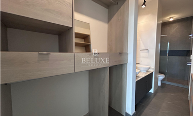 VENDO APARTAMENTO VISTA AL MAR EN AVENIDA BALBOA, PH ELEMENT (3)