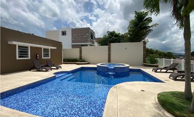 Venta de CASA UNIFAMILIAR en BRISAS DEL GOLF – PH BRISAS POINT - LH