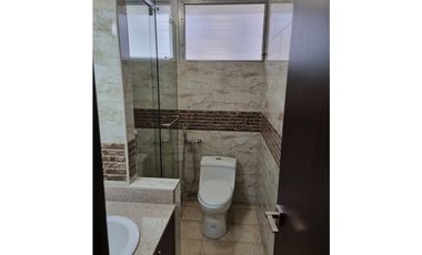 VENTA APARTAMENTO 186MTRS PH ENTREMARES VIA ARGENTINA EV