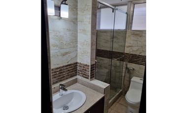 VENTA APARTAMENTO 186MTRS PH ENTREMARES VIA ARGENTINA EV