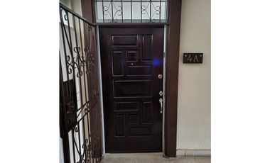 VENTA APARTAMENTO 186MTRS PH ENTREMARES VIA ARGENTINA EV