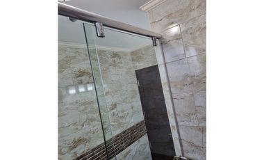 VENTA APARTAMENTO 186MTRS PH ENTREMARES VIA ARGENTINA EV