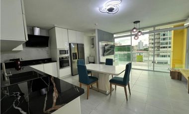 ALQUILER APARTAMENTO PH METROPOLITAN PARK EV