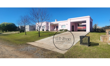 Casa en venta La Elina Comarcas de Luján
