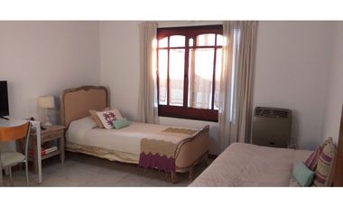 VENTA CASA SOBRE CALLE GENERAL PAZ