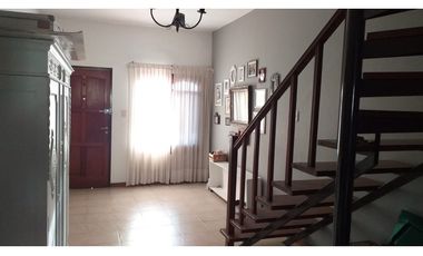 VENTA CASA SOBRE CALLE GENERAL PAZ