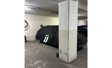 venta de semi-piso en calle Mitre.