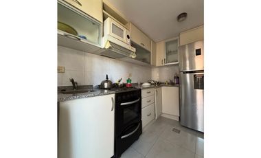 venta de semi-piso en calle Mitre.