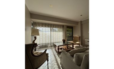 venta de semi-piso en calle Mitre.