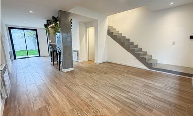 CHALET 4 AMBIENTES. CHAUVIN.