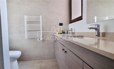 Departamento en Venta en Alvaro Casanova/El Sendero