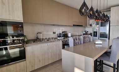 Departamento en Venta en Alvaro Casanova/El Sendero