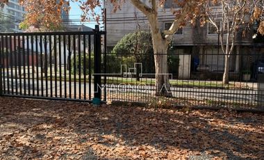 Local Comercial en Venta en A dos cuadras de Metro Monseñor Eyzaguirre. Ñuñoa