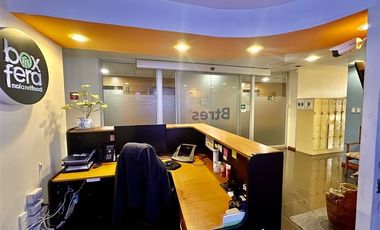 Oficina en Venta en Américo Vespucio Norte con ruta 5 norte