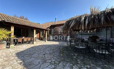 Casa en Venta en SAN FERNANDO / TINGUIRIRICA