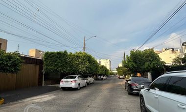 Terreno en Venta en Prados Providencia