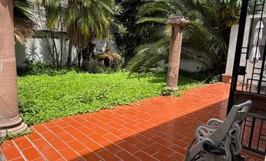 Casa en Venta  en la Colonia Americana en Excelentes condiciones
