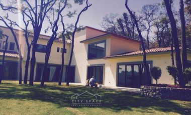 Casa en Renta en Hacienda de Vallescondido