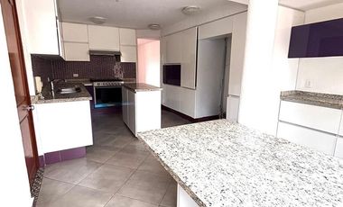 Casa en condominio en renta Colina del Sur