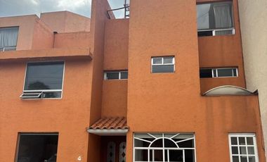 Casa en condominio en renta Colina del Sur