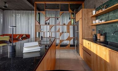 DIJUAL – Vila Mewah Tepi Pantai dengan Pemandangan Laut - VSFN