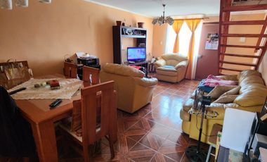 CASA EN VENTA ALTO HOSPICIO PAMPA UNIÓN REGULARIZADA