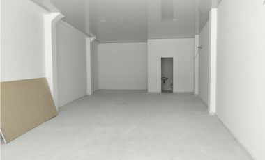 SE ARRIENDA LOCAL COMERCIAL CON EXCELENTE UBICACIÓN, SANTA MARTA